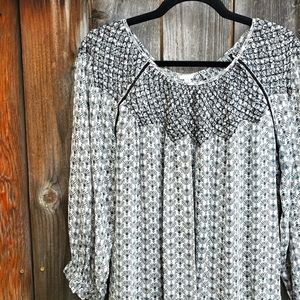 Anthropologie Black and White Printed Peasant Blouse